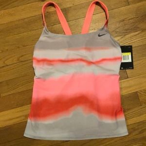 Nike top